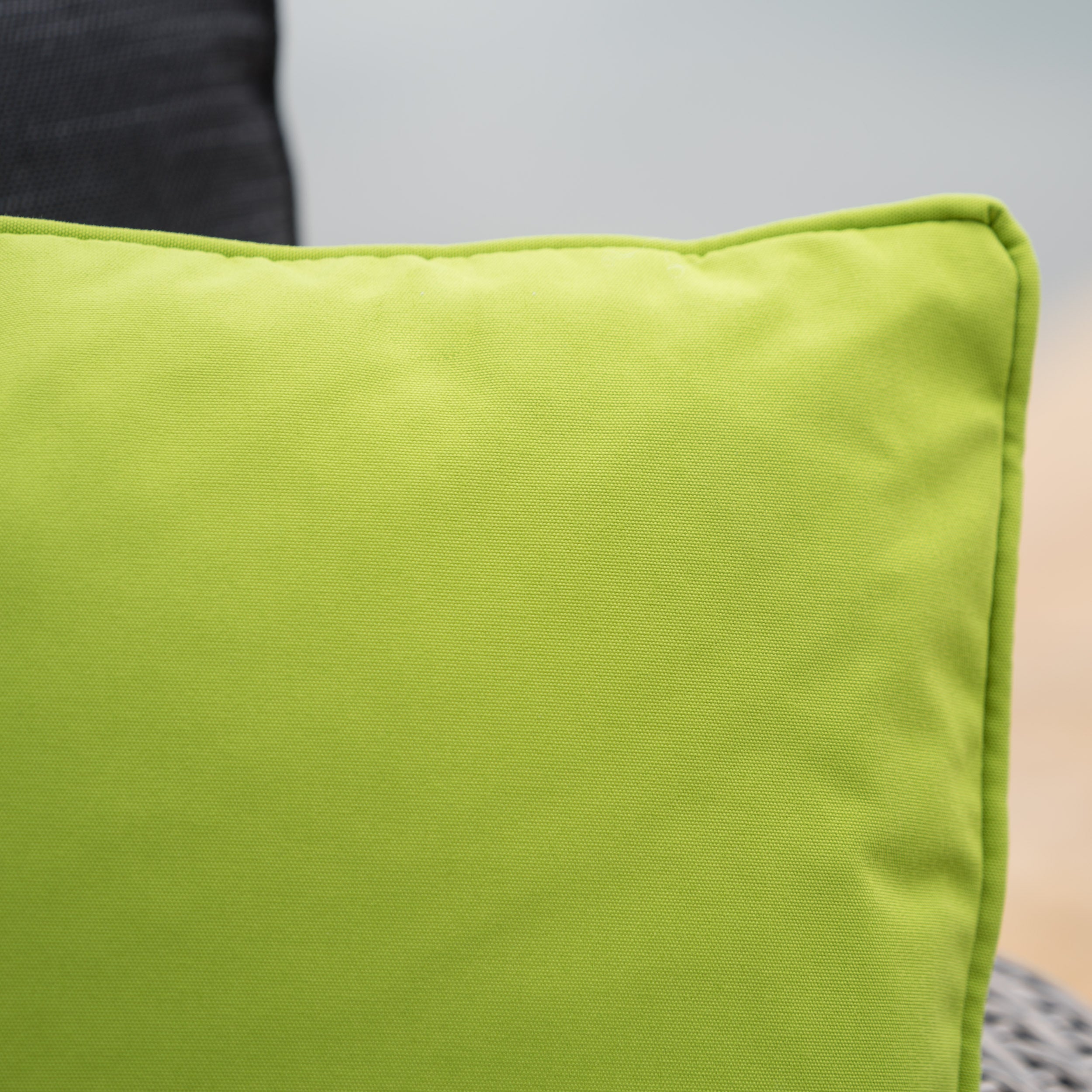 CORONADO SQUARE PILLOW green